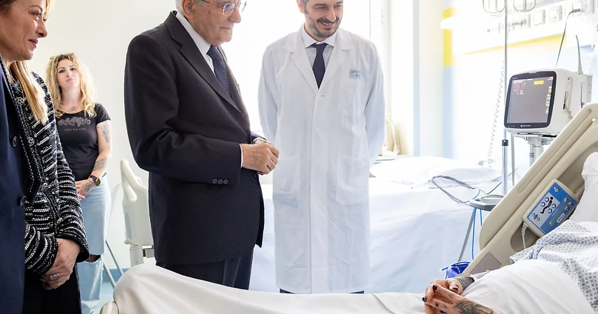 Meloni e Mattarella a Modena: visita alle vittime dell’attacco con auto e coltello