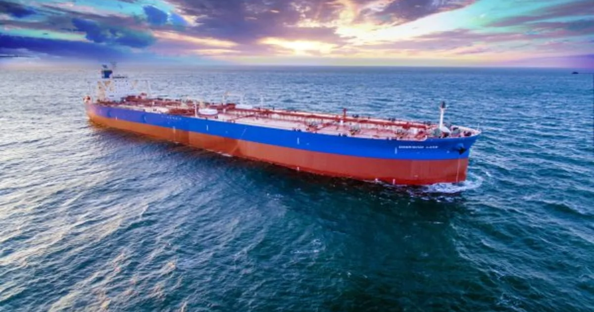 Rischio crescente per le forniture petrolifere: le tensioni nello Stretto di Hormuz