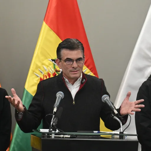 Il presidente della Bolivia rimescola il gabinetto in risposta alle proteste antigovernative