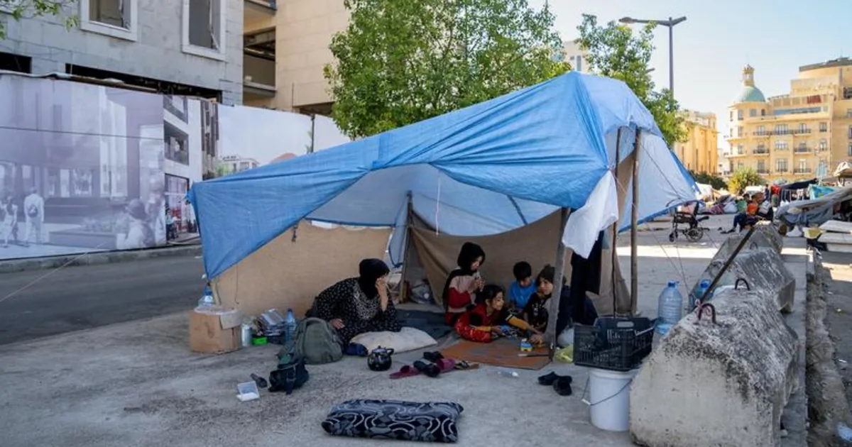 Crisi abitativa globale: il World Urban Forum di Baku affronta l'emergenza degli insediamenti informali
