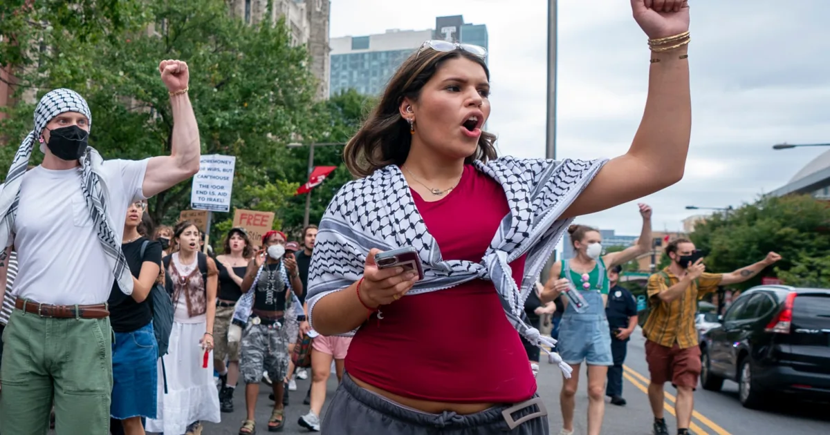 Sondaggio: quasi tre quarti degli elettori democratici si oppongono agli aiuti a Israele
