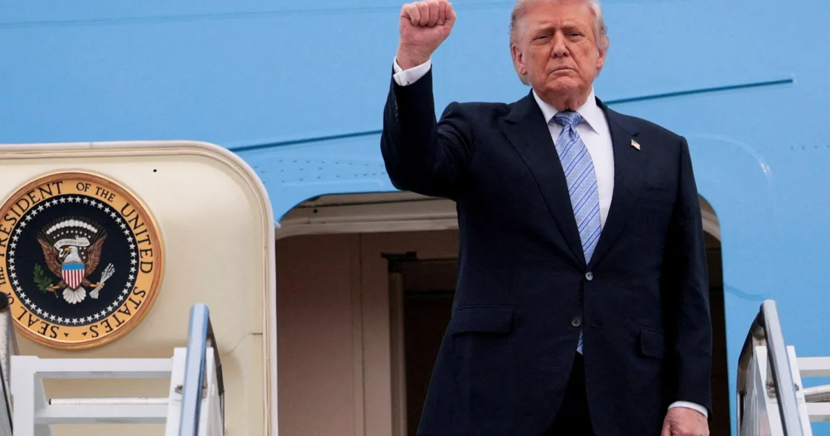 Trump avvia trattative di armi per Taiwan, le tensioni con la Cina si intensificano