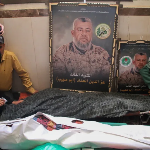 L’attacco israeliano contro il leader Qassam di Hamas riaccende le tensioni a Gaza
