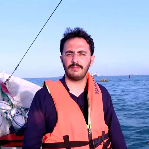 Stretto dell'Hormuz: crescono le tensioni lungo la via energetica strategica